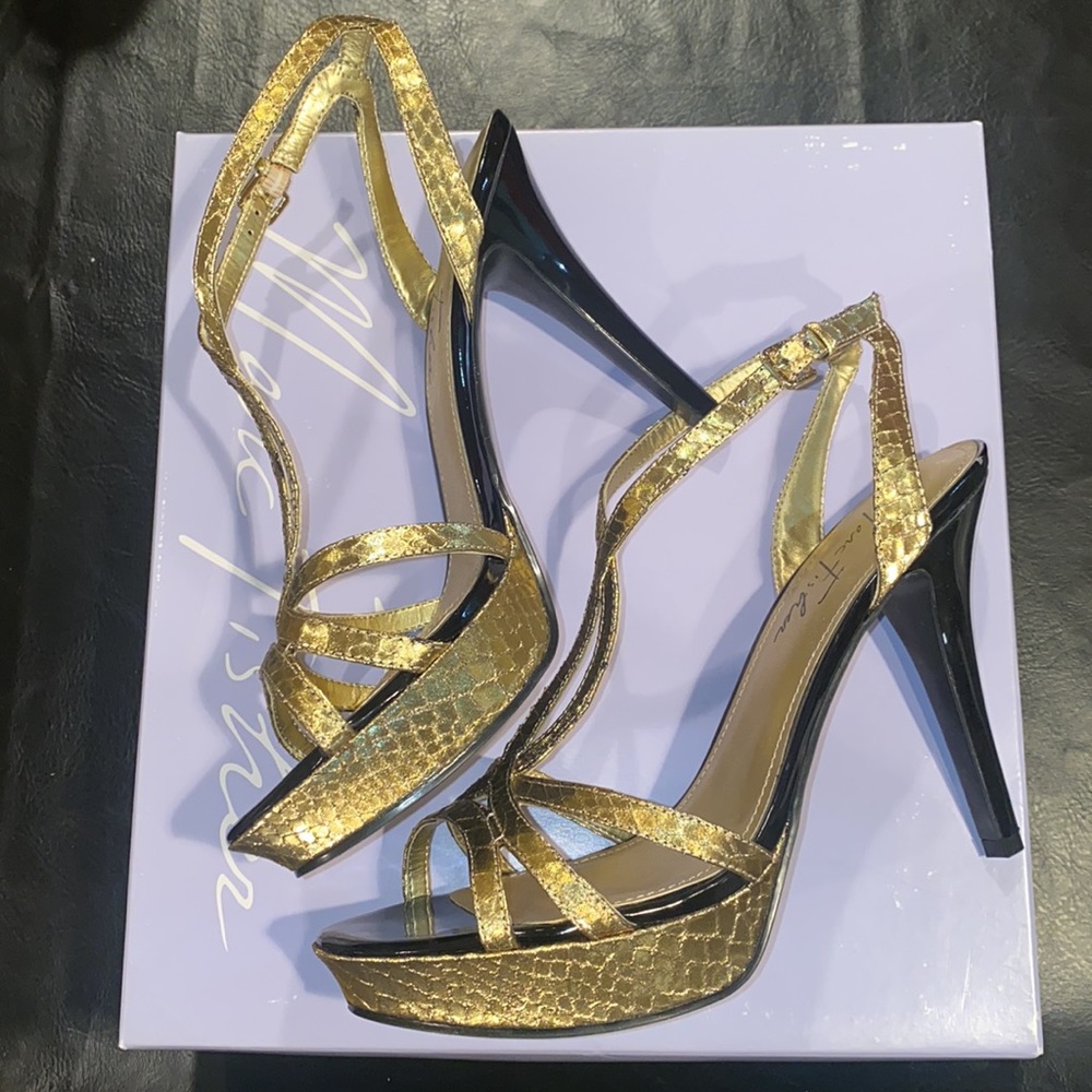 Marc Fisher Heels - Picture 3 of 9